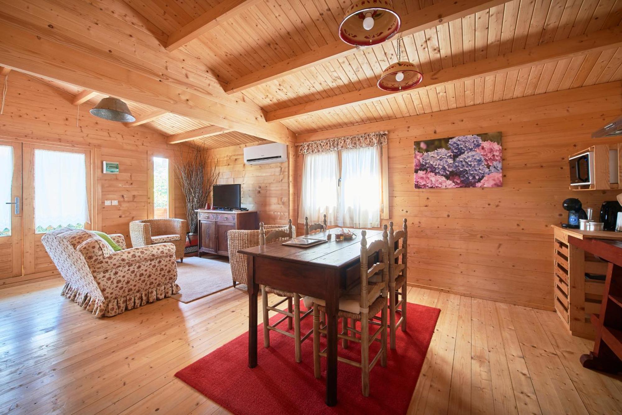 Lakeside Cabin Oasis W/ Ac, By Timecooler Montargil Eksteriør bilde