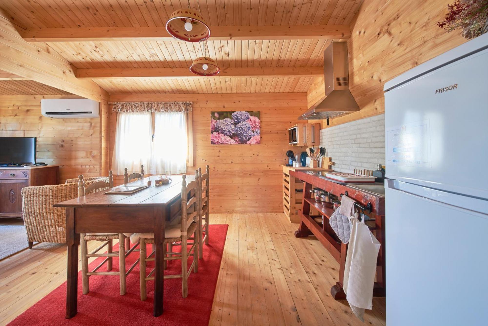 Lakeside Cabin Oasis W/ Ac, By Timecooler Montargil Eksteriør bilde