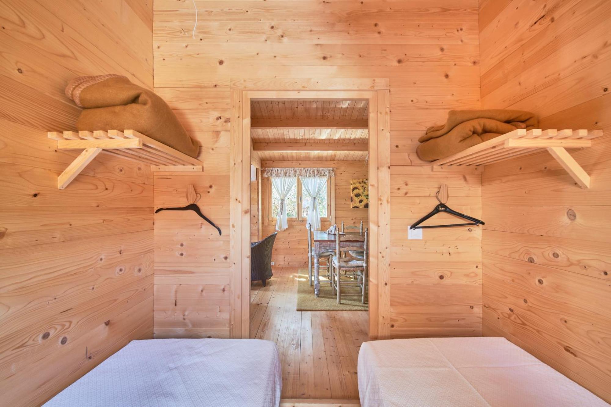 Lakeside Cabin Oasis W/ Ac, By Timecooler Montargil Eksteriør bilde